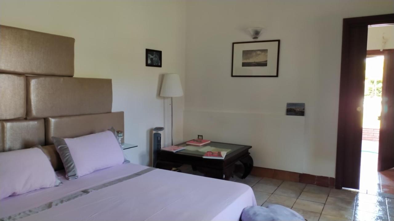 Villa Le Tre Dame B&B Battipaglia Ngoại thất bức ảnh